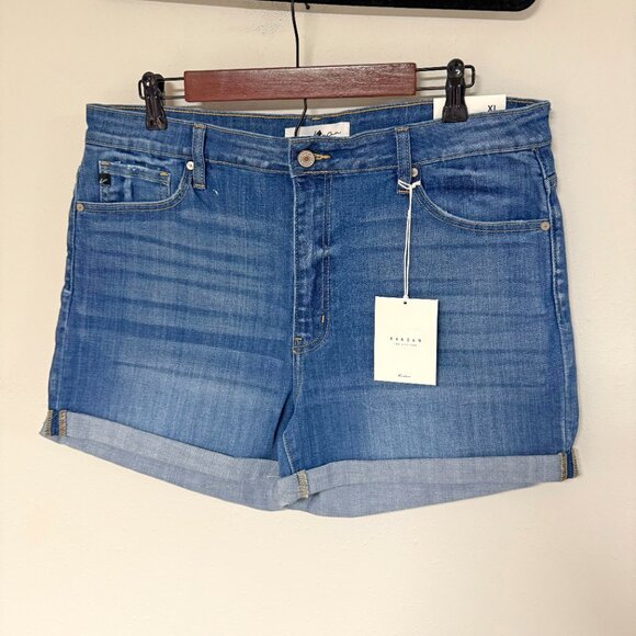 *NEW* KanCan Estilo Shorts - Picture 3 of 8